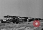 Standbild Konserven und Einfrieren von Lebensmitteln in den 1940er Jahren auf Seabrook Farms New Jersey United States USA, 1946, aus Sekunde 22 historischem Filmmaterial Videoclip 65675070532