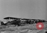 Standbild Konserven und Einfrieren von Lebensmitteln in den 1940er Jahren auf Seabrook Farms New Jersey United States USA, 1946, aus Sekunde 23 historischem Filmmaterial Videoclip 65675070532
