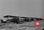 Standbild Konserven und Einfrieren von Lebensmitteln in den 1940er Jahren auf Seabrook Farms New Jersey United States USA, 1946, aus Sekunde 24 historischem Filmmaterial Videoclip 65675070532