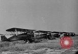 Standbild Konserven und Einfrieren von Lebensmitteln in den 1940er Jahren auf Seabrook Farms New Jersey United States USA, 1946, aus Sekunde 26 historischem Filmmaterial Videoclip 65675070532