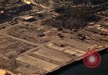 Immagine di Copertura aerea Nagasaki Giappone, 1946, secondo 35 filmato di repertorio 65675070550