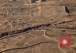 Immagine di Copertura aerea Nagasaki Giappone, 1946, secondo 60 filmato di repertorio 65675070554