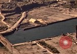 Immagine di Copertura aerea Nagasaki Giappone, 1946, secondo 7 filmato di repertorio 65675070556