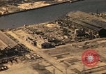Immagine di Copertura aerea Nagasaki Giappone, 1946, secondo 12 filmato di repertorio 65675070556