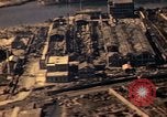 Immagine di Copertura aerea Nagasaki Giappone, 1946, secondo 15 filmato di repertorio 65675070556