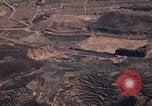 Immagine di Copertura aerea Nagasaki Giappone, 1946, secondo 4 filmato di repertorio 65675070558