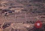 Immagine di Copertura aerea Nagasaki Giappone, 1946, secondo 10 filmato di repertorio 65675070558