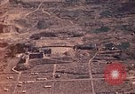 Immagine di Copertura aerea Nagasaki Giappone, 1946, secondo 12 filmato di repertorio 65675070558