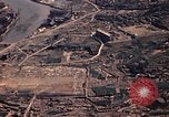 Immagine di Copertura aerea Nagasaki Giappone, 1946, secondo 22 filmato di repertorio 65675070558