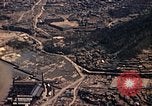 Immagine di Copertura aerea Nagasaki Giappone, 1946, secondo 29 filmato di repertorio 65675070558