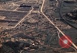 Immagine di Copertura aerea Nagasaki Giappone, 1946, secondo 3 filmato di repertorio 65675070559