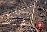 Immagine di Copertura aerea Nagasaki Giappone, 1946, secondo 8 filmato di repertorio 65675070559
