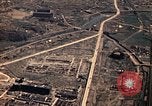 Immagine di Copertura aerea Nagasaki Giappone, 1946, secondo 10 filmato di repertorio 65675070559