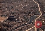 Immagine di Copertura aerea Nagasaki Giappone, 1946, secondo 14 filmato di repertorio 65675070559