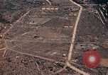 Immagine di Copertura aerea Nagasaki Giappone, 1946, secondo 27 filmato di repertorio 65675070559