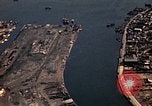 Immagine di Copertura aerea Nagasaki Giappone, 1946, secondo 47 filmato di repertorio 65675070559