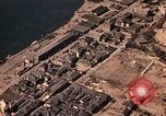 Immagine di Copertura aerea Nagasaki Giappone, 1946, secondo 14 filmato di repertorio 65675070562