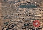 Immagine di Copertura aerea Nagasaki Giappone, 1946, secondo 11 filmato di repertorio 65675070563