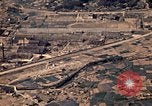 Immagine di Copertura aerea Nagasaki Giappone, 1946, secondo 25 filmato di repertorio 65675070563