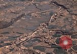 Immagine di Copertura aerea Nagasaki Giappone, 1946, secondo 38 filmato di repertorio 65675070563