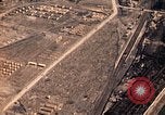 Immagine di Copertura aerea Nagasaki Giappone, 1946, secondo 15 filmato di repertorio 65675070564