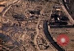 Immagine di Copertura aerea Nagasaki Giappone, 1946, secondo 28 filmato di repertorio 65675070564