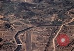 Immagine di Copertura aerea Nagasaki Giappone, 1946, secondo 14 filmato di repertorio 65675070565