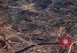 Immagine di Copertura aerea Nagasaki Giappone, 1946, secondo 18 filmato di repertorio 65675070565