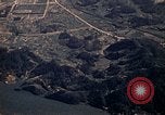Immagine di Copertura aerea Nagasaki Giappone, 1946, secondo 27 filmato di repertorio 65675070565
