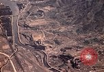 Immagine di Copertura aerea Nagasaki Giappone, 1946, secondo 59 filmato di repertorio 65675070565