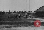 Standbild Wright Flyer testen Virginia United States USA, 1909, aus Sekunde 7 historischem Filmmaterial Videoclip 65675070567