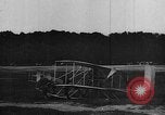 Standbild Wright Flyer testen Virginia United States USA, 1909, aus Sekunde 44 historischem Filmmaterial Videoclip 65675070567
