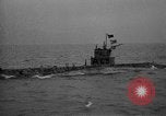 Image de sous-marins américains AL9 les manoeuvres en mer 'Océan Atlantique, 1917, de la seconde 12 séquences d'archives historiques vidéo 65675070586