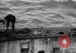 Image plusieurs sous-marins américains dans les eaux britanniques dans Première Guerre Mondiale 'Océan Atlantique, 1918, de la seconde 6 séquences d'archives historiques vidéo 65675070588