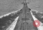 Image plusieurs sous-marins américains dans les eaux britanniques dans Première Guerre Mondiale 'Océan Atlantique, 1918, de la seconde 24 séquences d'archives historiques vidéo 65675070588