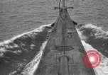 Image plusieurs sous-marins américains dans les eaux britanniques dans Première Guerre Mondiale 'Océan Atlantique, 1918, de la seconde 31 séquences d'archives historiques vidéo 65675070588