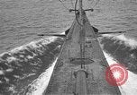Image plusieurs sous-marins américains dans les eaux britanniques dans Première Guerre Mondiale 'Océan Atlantique, 1918, de la seconde 39 séquences d'archives historiques vidéo 65675070588