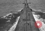 Image plusieurs sous-marins américains dans les eaux britanniques dans Première Guerre Mondiale 'Océan Atlantique, 1918, de la seconde 54 séquences d'archives historiques vidéo 65675070588