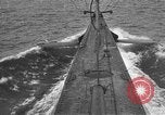 Image plusieurs sous-marins américains dans les eaux britanniques dans Première Guerre Mondiale 'Océan Atlantique, 1918, de la seconde 57 séquences d'archives historiques vidéo 65675070588