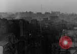 Image bidonville Paris France, 1917, de la seconde 31 séquences d'archives historiques vidéo 65675070589