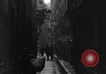 Image bidonville Paris France, 1917, de la seconde 55 séquences d'archives historiques vidéo 65675070589