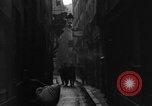 Image bidonville Paris France, 1917, de la seconde 56 séquences d'archives historiques vidéo 65675070589