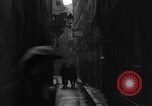 Image bidonville Paris France, 1917, de la seconde 57 séquences d'archives historiques vidéo 65675070589