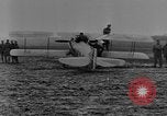 Image Eddie Rickenbacker Paris France, 1917, de la seconde 26 séquences d'archives historiques vidéo 65675070593