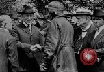 Immagine di Stati Uniti d'aria il servizio di posta elettronica Parigi Francia, 1917, secondo 32 filmato di repertorio 65675070594