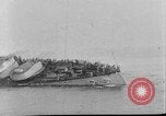 Standbild österreichisch-ungarischen Linienschiff SMS Szent István ist torpediert Adria, 1918, aus Sekunde 1 historischem Filmmaterial Videoclip 65675070596