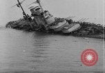 Standbild österreichisch-ungarischen Linienschiff SMS Szent István ist torpediert Adria, 1918, aus Sekunde 9 historischem Filmmaterial Videoclip 65675070596