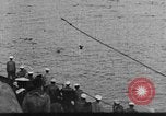 Standbild österreichisch-ungarischen Linienschiff SMS Szent István ist torpediert Adria, 1918, aus Sekunde 53 historischem Filmmaterial Videoclip 65675070596