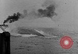 Standbild österreichisch-ungarischen Linienschiff SMS Szent István ist torpediert Adria, 1918, aus Sekunde 56 historischem Filmmaterial Videoclip 65675070596