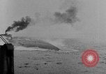 Standbild österreichisch-ungarischen Linienschiff SMS Szent István ist torpediert Adria, 1918, aus Sekunde 58 historischem Filmmaterial Videoclip 65675070596